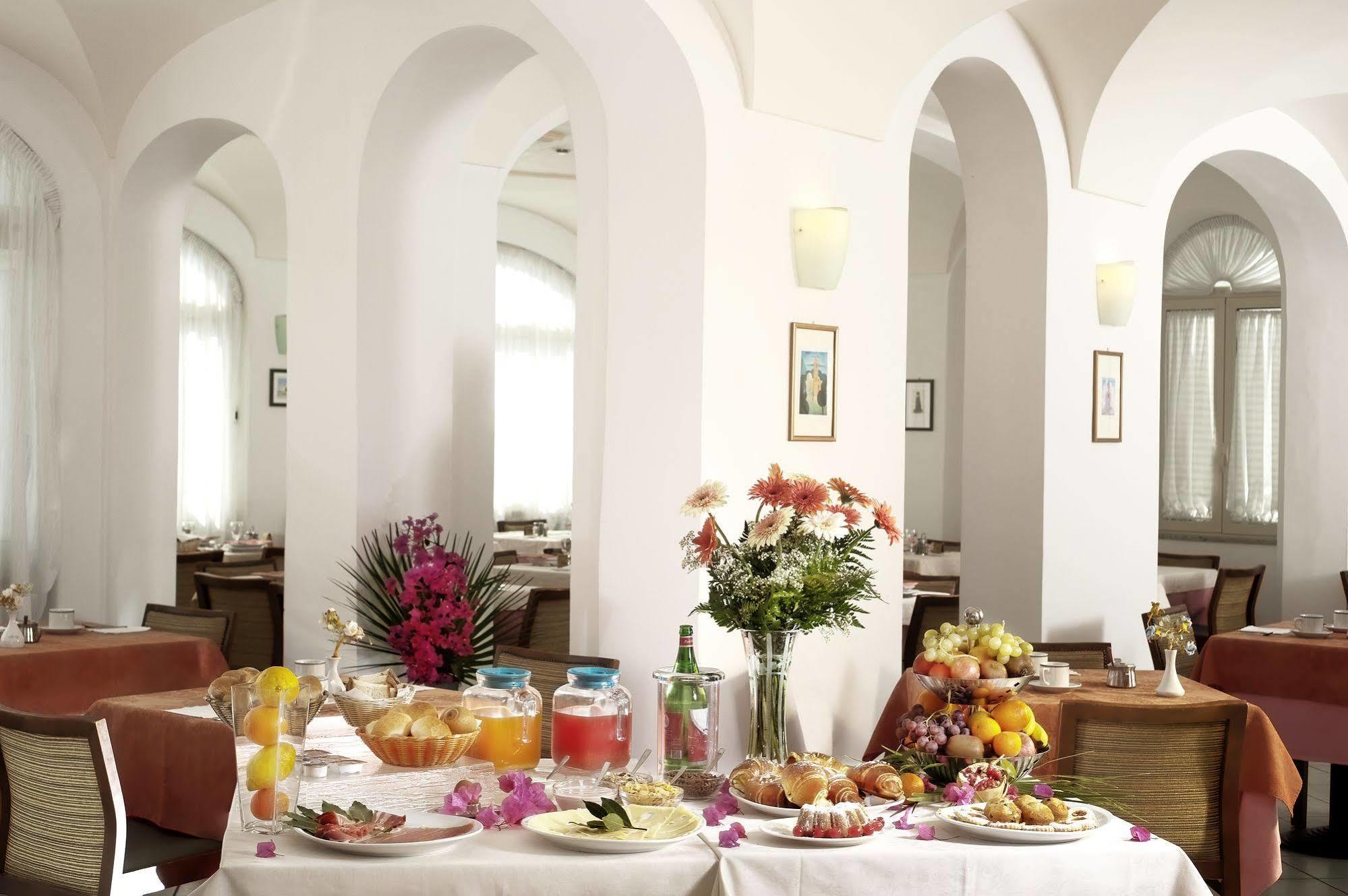 Hotel Ulisse Ίσκια Εξωτερικό φωτογραφία